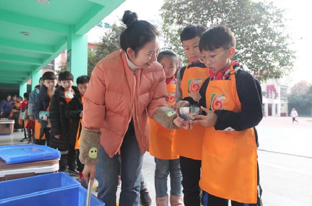 不朽情缘中厨”—河南禾豆坊食物中央厨房投入运营！