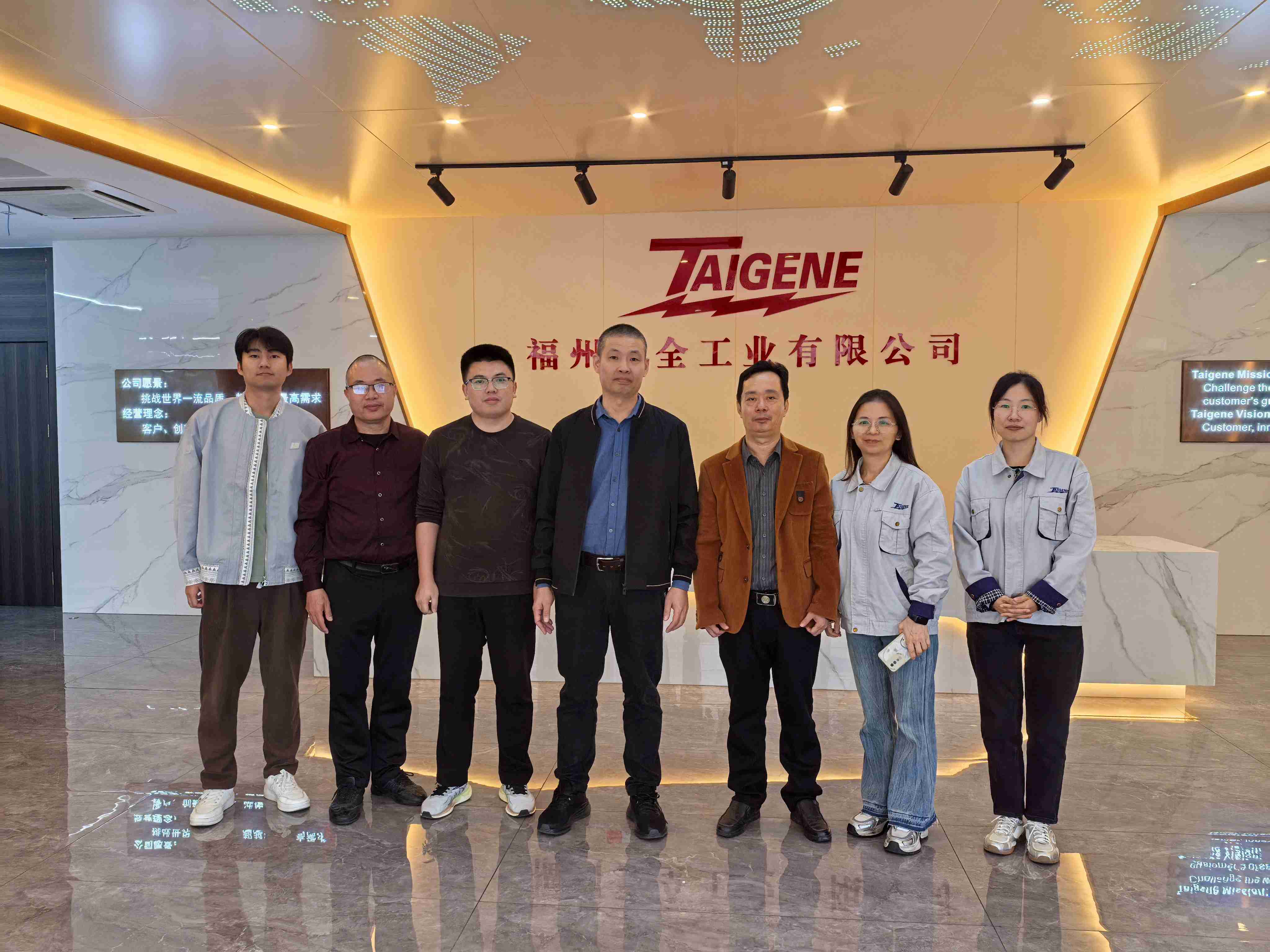 ��ҳ-AG��Ѷ�����˹ٷ���վ